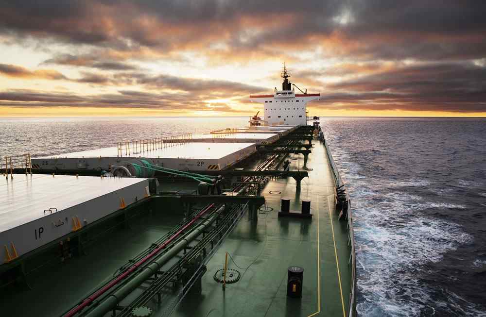 https://cargotrans.si/wp-content/uploads/2015/09/shutterstock_154792133.jpg