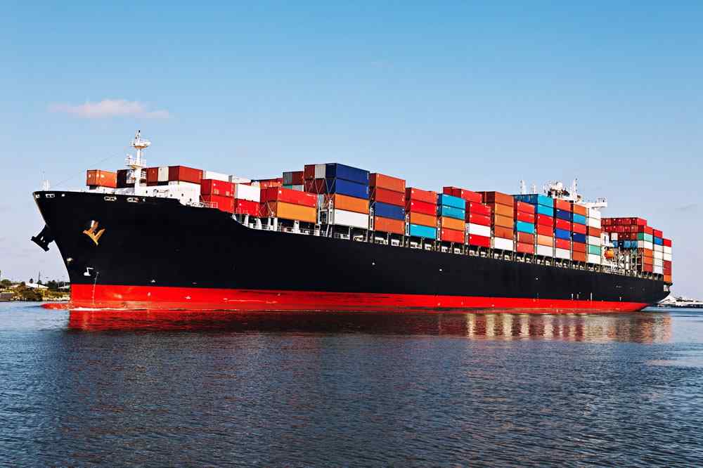 https://cargotrans.si/wp-content/uploads/2015/09/shutterstock_266980889.jpg